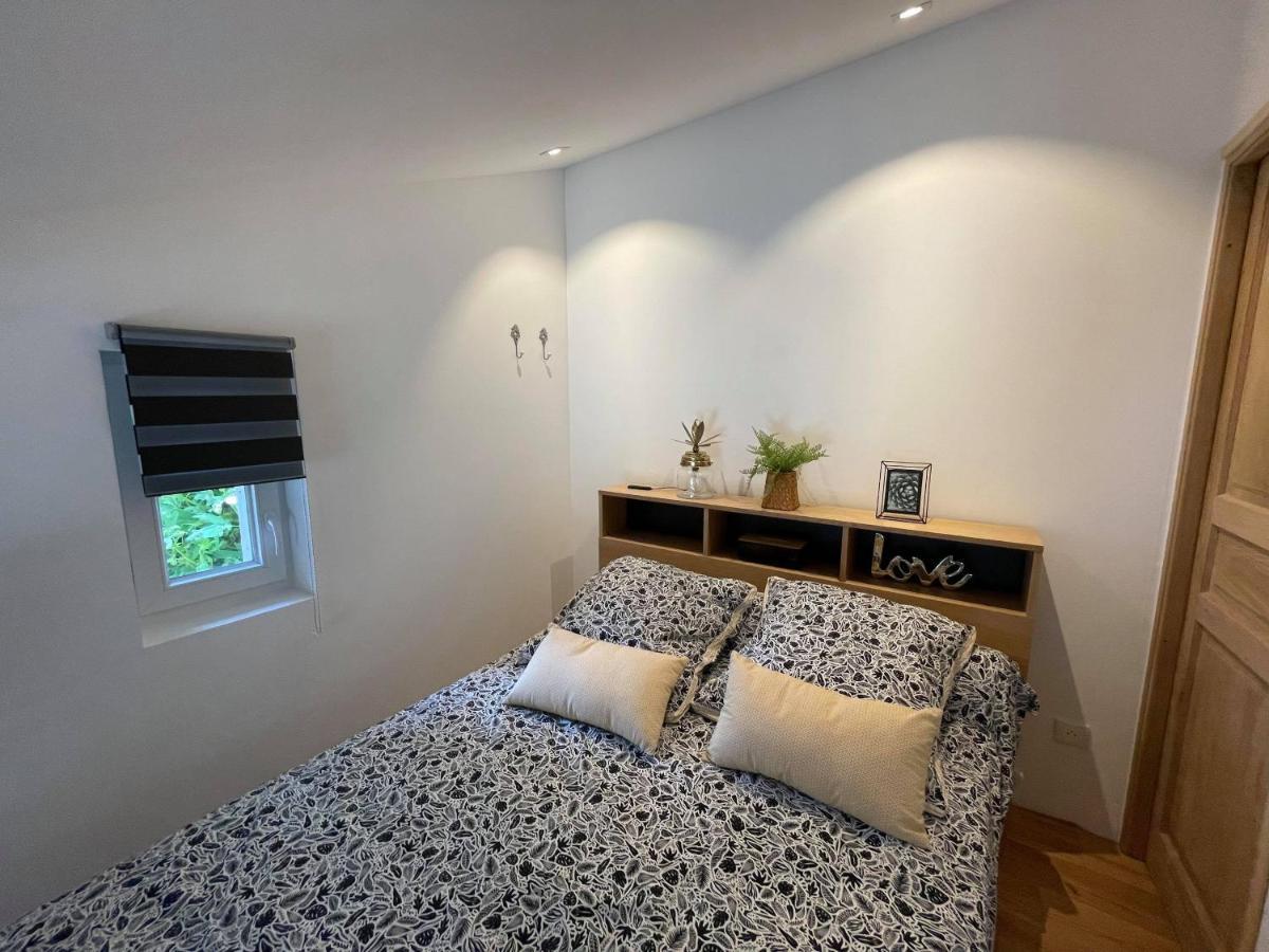 הוילה נים Jolie Annexe Du Mas Dans Le Coeur De La Garrigue Nimoise מראה חיצוני תמונה
