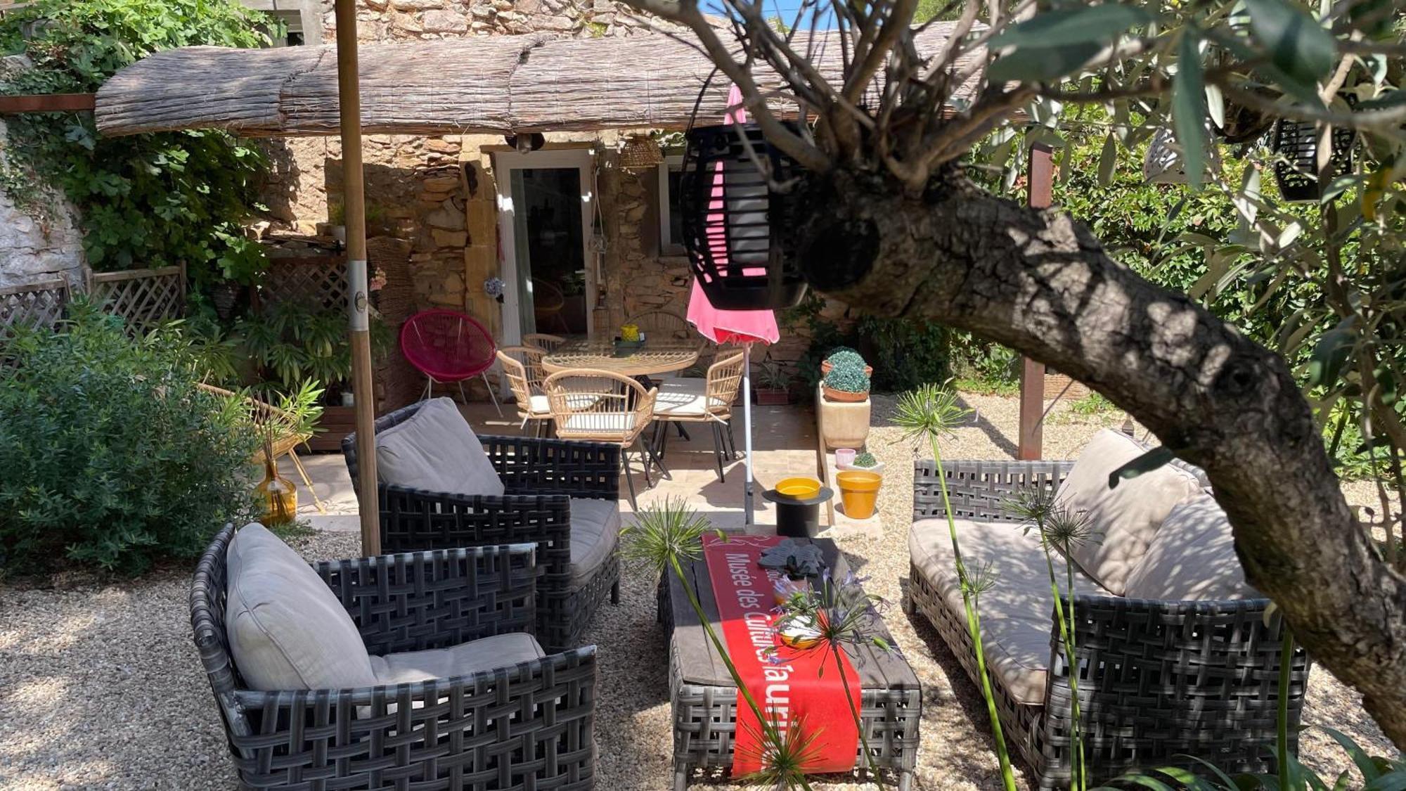 הוילה נים Jolie Annexe Du Mas Dans Le Coeur De La Garrigue Nimoise מראה חיצוני תמונה